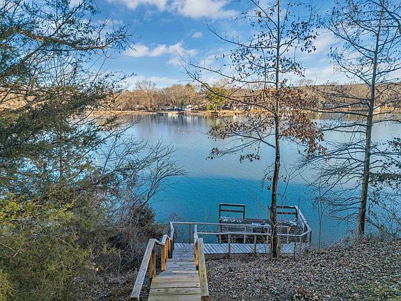 4th image of 155 Pine Valley Loop