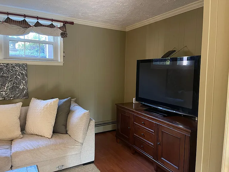 725 Ridgewood Rd — Photo 24