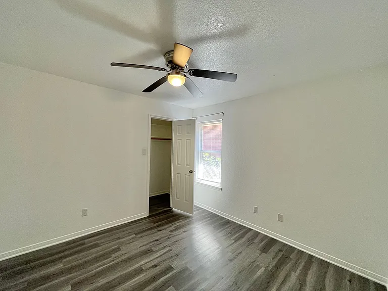 2703B Edgefield St — Photo 17