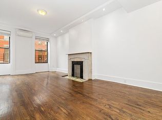 22 E 13th St #2F, New York, NY 10003