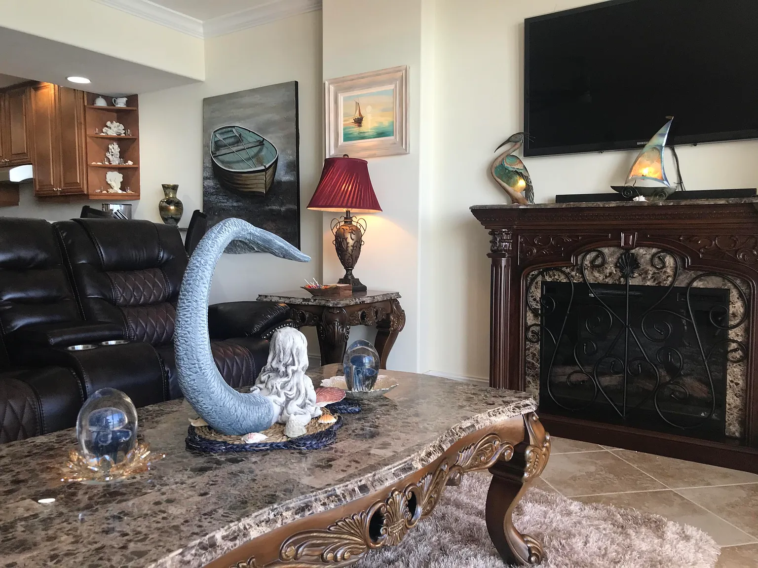 3 bed, 2.5 bath, 2323 sqft, $7,000 — Photo 3