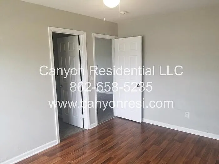 103 Dormont Dr NE — Photo 11