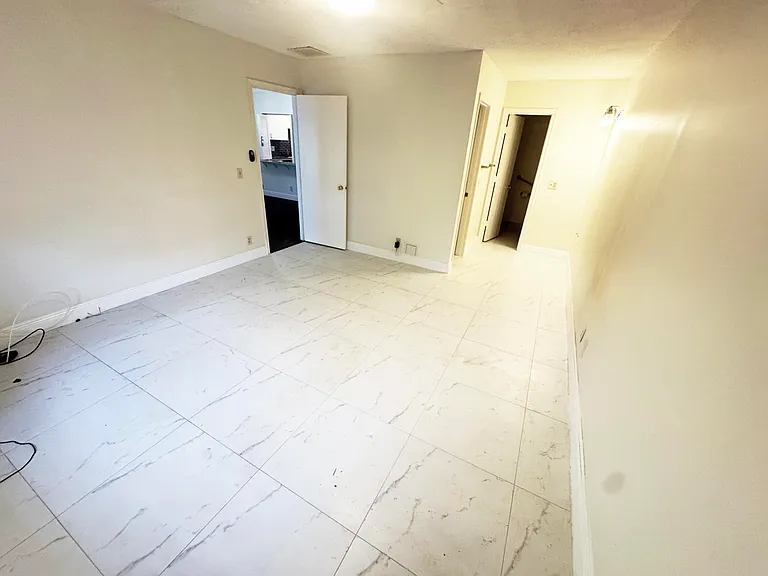1120 Lemon Tree Ter #73-C — Photo 19