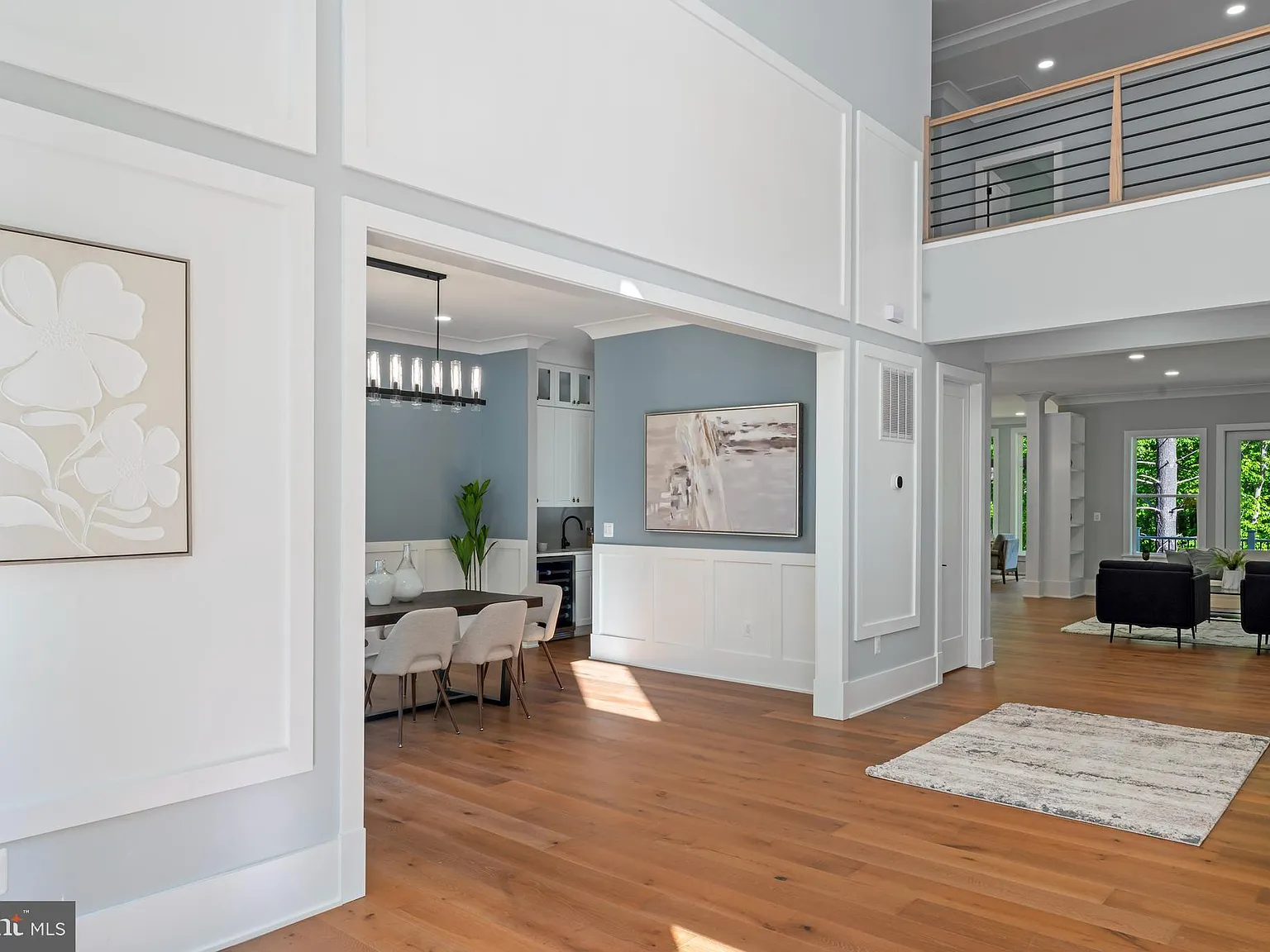 6 bed, 8.0 bath, 9085 sqft, $6,500 — Photo 3