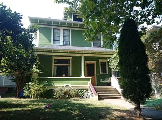 1151 16th Ave E, Seattle, WA 98112