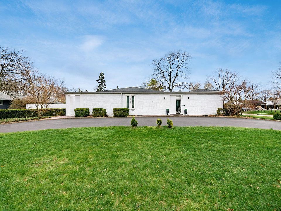 1st image of 2177 Oakmount Rd