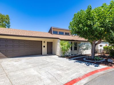 957 W 8th Street, Santa Rosa, CA, 95401