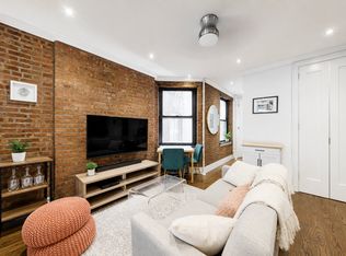 25 Grove St APT 14, New York, NY 10014