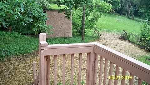 3rd image of 307 Cedar Ct