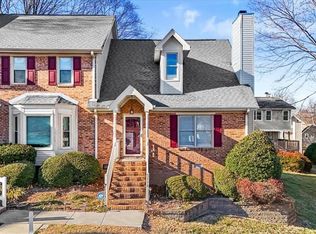 5116 Autumncrest Dr, Greensboro, NC 27407