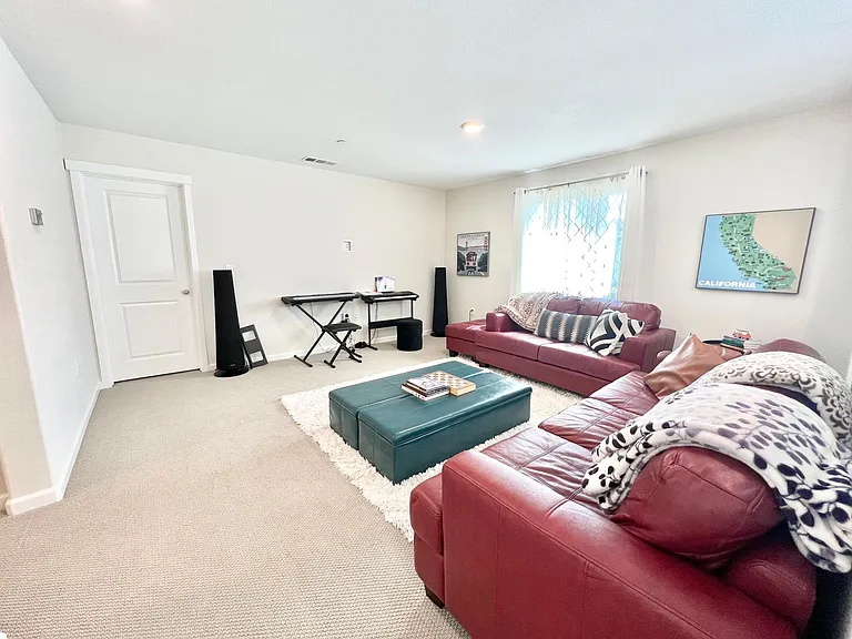 5325 Knights Valley Ln — Photo 36