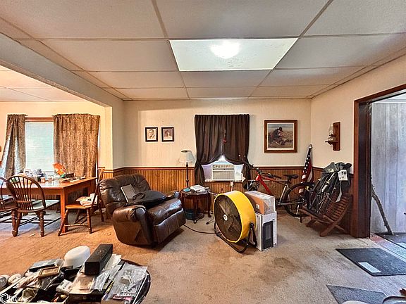 3rd image of 1008 S Sheridan Ave