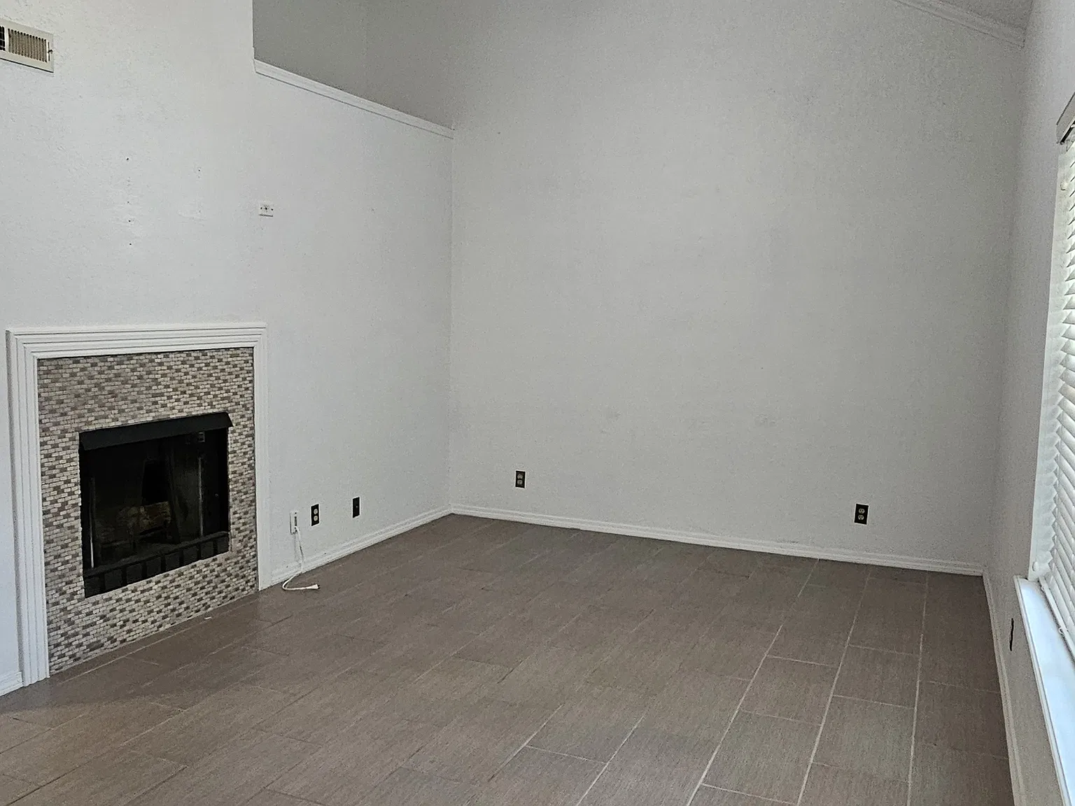2 bed, 1180 sqft, $1,175 — Photo 4