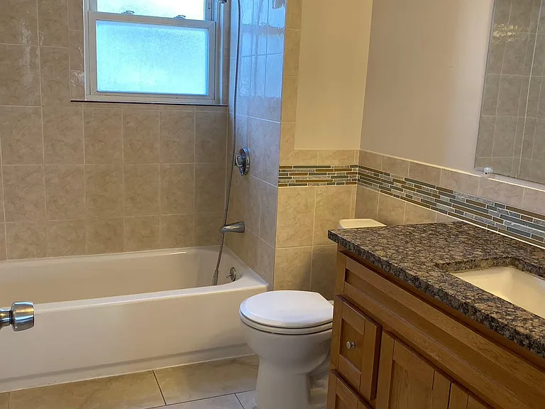522 Riverside Ave — Photo 17