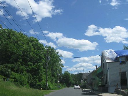 2nd image of 17 Washington St