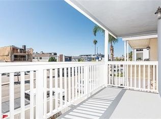 1808 W Balboa Blvd #B, Newport Beach, CA 92663