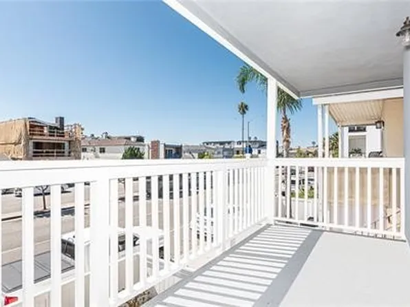 1808 W Balboa Blvd #B, Newport Beach, CA 92663