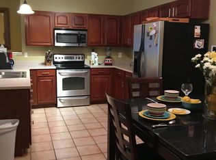 6606 Locust Grove Dr, Indianapolis, IN 46237