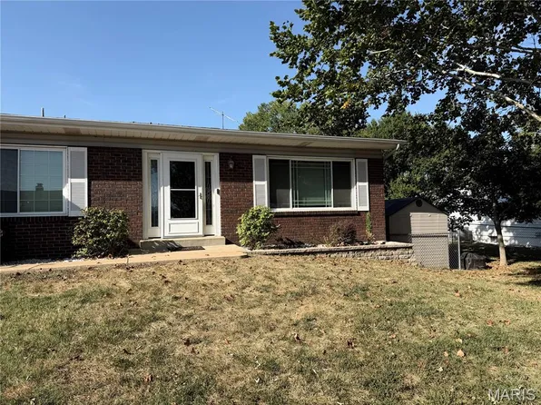 504 Westwood Pl, Festus, MO 63028