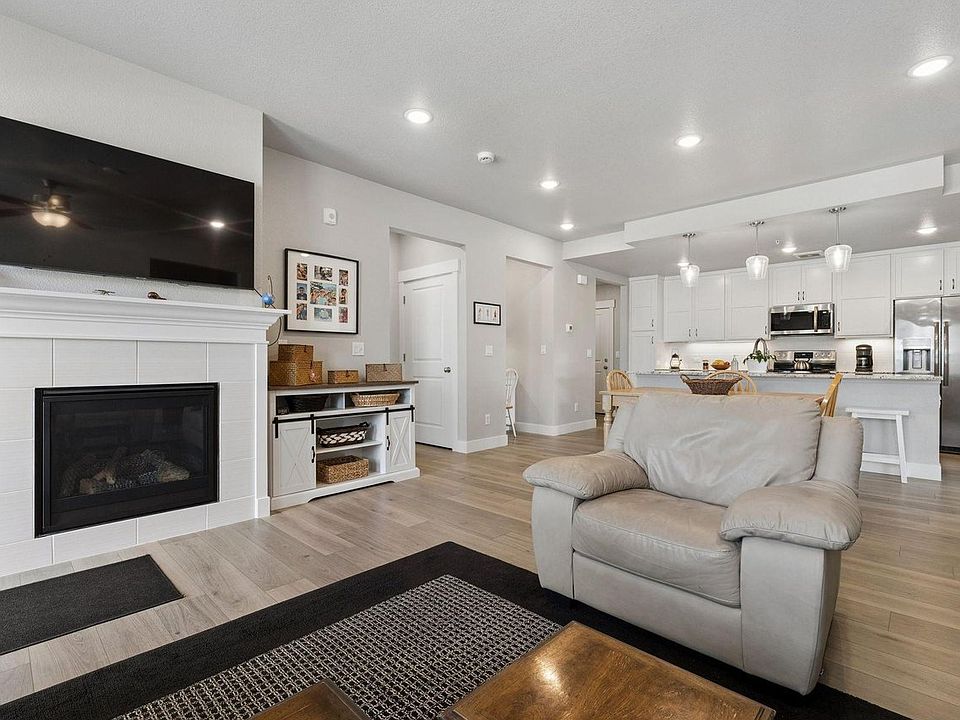 1st image of 3425 Triano Creek Dr #104