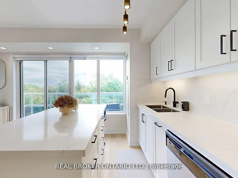 701 Sheppard Ave W #415 — Photo 6