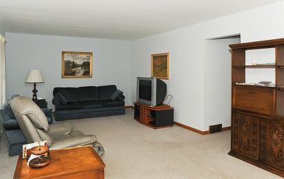 2nd image of 1013 Ogden Ave