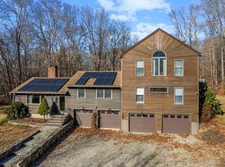 21 Old Hattertown Rd, Redding, CT 06896