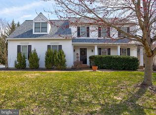 232 Southridge Dr, Lancaster, PA 17602