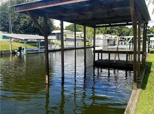 166 Bonnie Dr, Auburndale, FL 33823