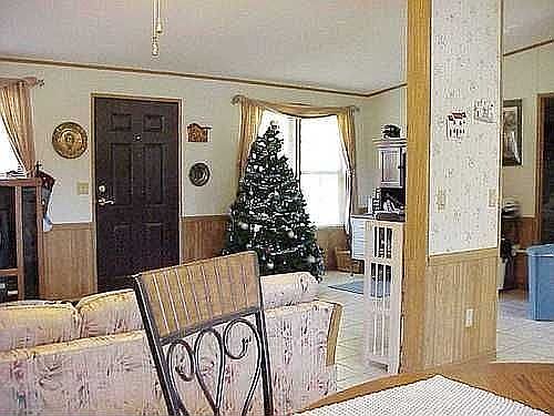 Dining Rm. to Living