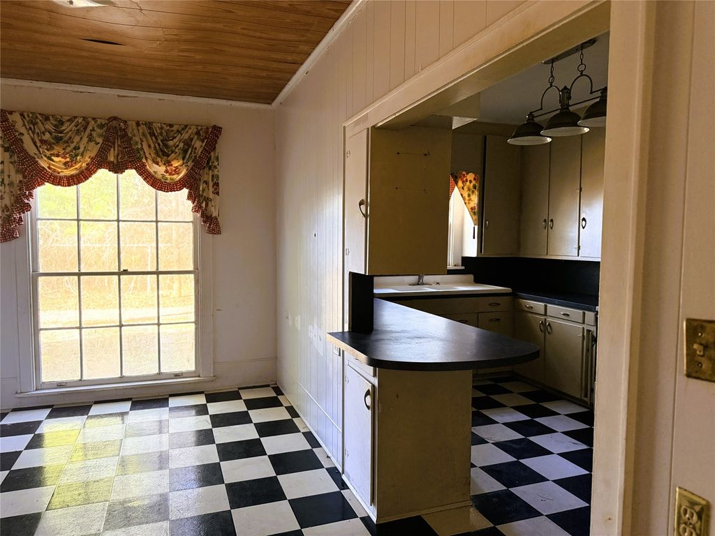 928 McDonald St, Haynesville, LA - More