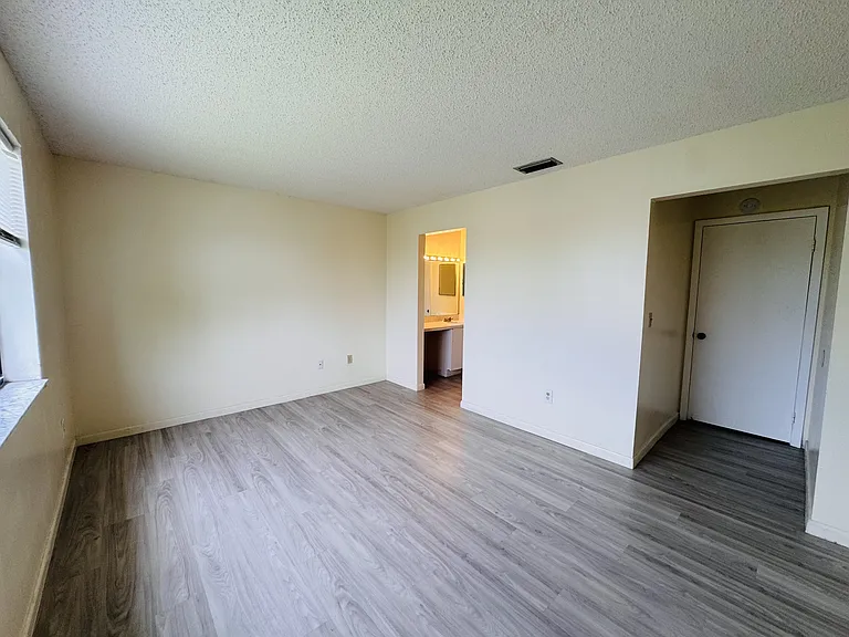 1149 Independence Trl — Photo 26