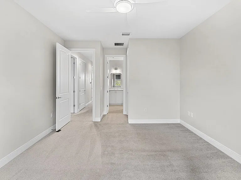 1011 Steven Patrick Ave — Photo 18