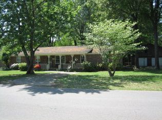 718 E Grand Ave, Muscle Shoals, AL 35661