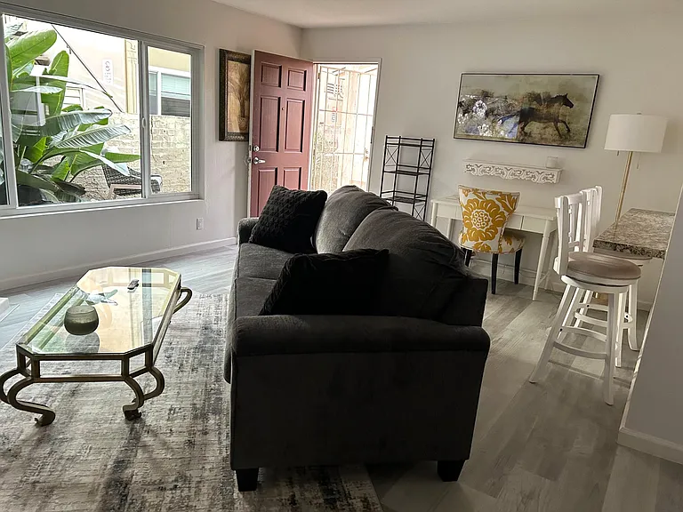 1623 Oliver Ave #A — Photo 7