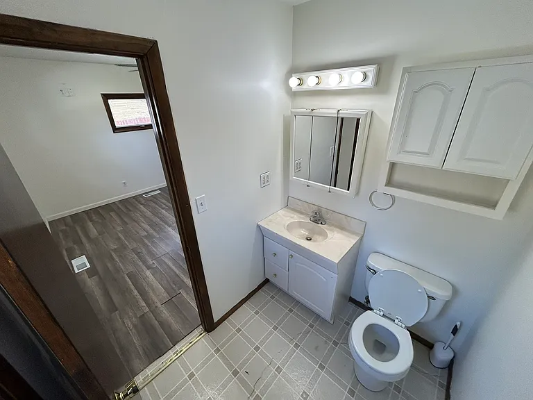1882 Paul Dr — Photo 24