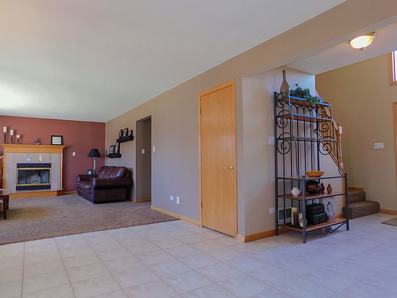 5th image of 18019 Pelican Dr