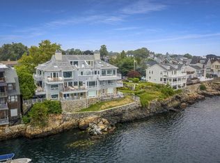 9 Goodwins Ct APT 5, Marblehead, MA 01945