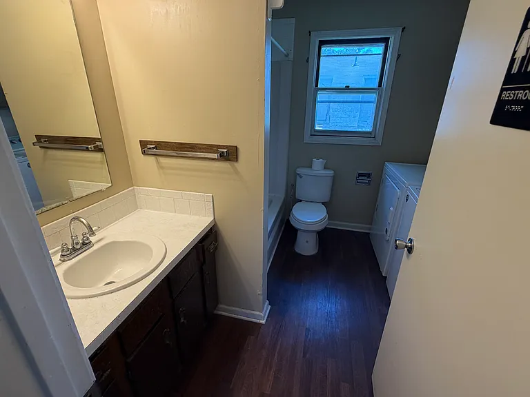 608 Duvall Ave #608 — Photo 6