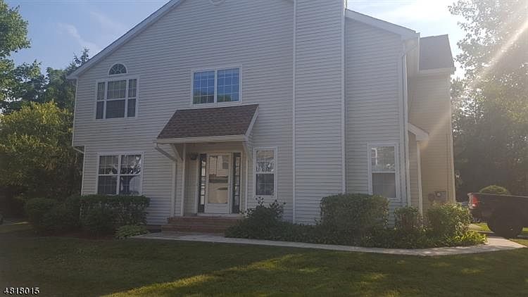 1st image of 32 Willow Cir #601