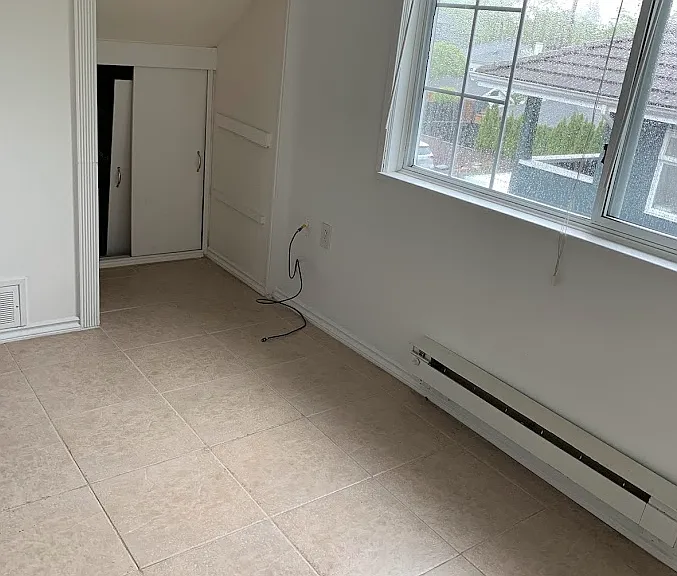 2883 Dollarton Hwy #3 — Photo 15