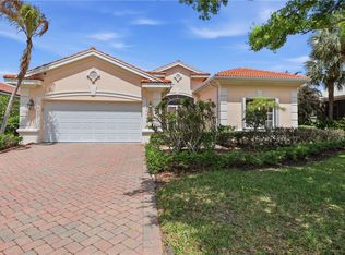 1332 W Island Club Sq, Vero Beach, FL 32963