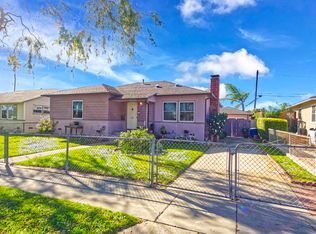 555 S Dos Caminos Ave, Ventura, CA 93003