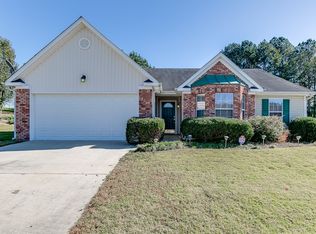 1133 Ozora Farms Ct, Loganville, GA 30052