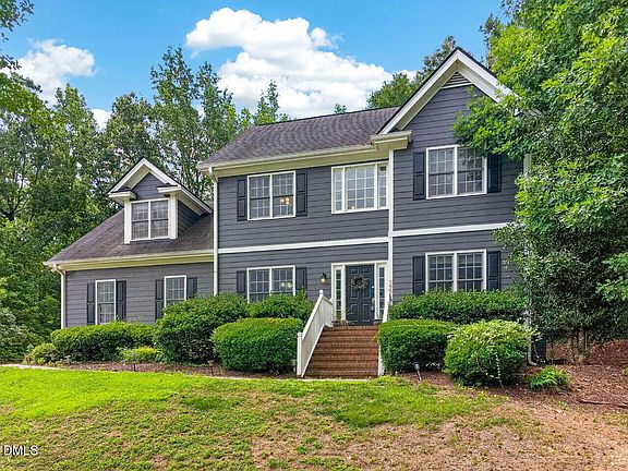 2nd image of 305 Neuse Ridge Dr