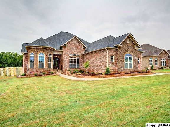 3rd image of 66 Bluff View Dr SE