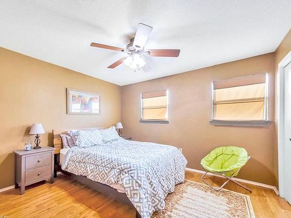 5th image of 1314 Dulles Dr #Bb