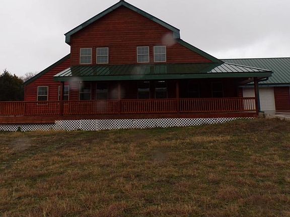 3rd image of 2672 Twin Hills Rd