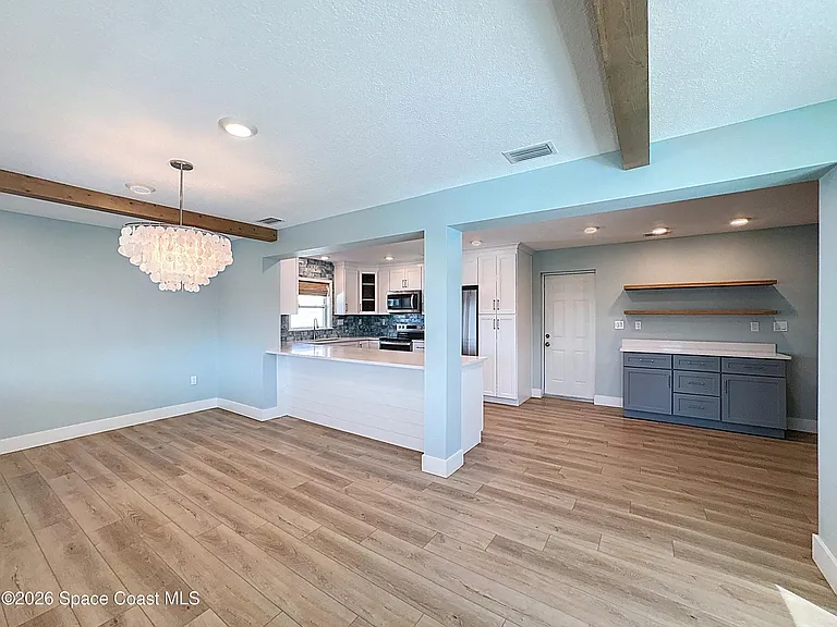 1707 Shore Dr — Photo 10