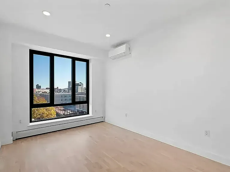 2600 7th Ave #6B — Photo 10